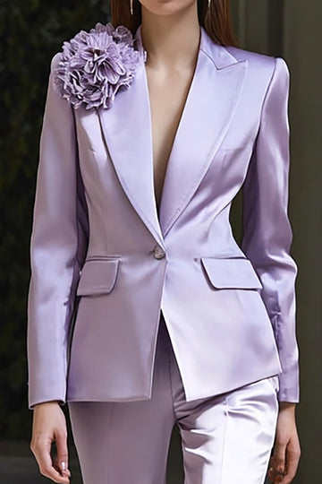 Costumes d’affaires en satin lilas 2 pièces à revers en pointe avec fleur
